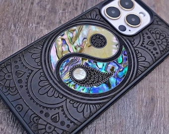 Mandala Yin Yang Design Holz Handyhülle - Schutzhülle, handgefertigte Gravur, iPhone 15/14/13/12, Samsung Galaxy S24/S23, Google Pixel