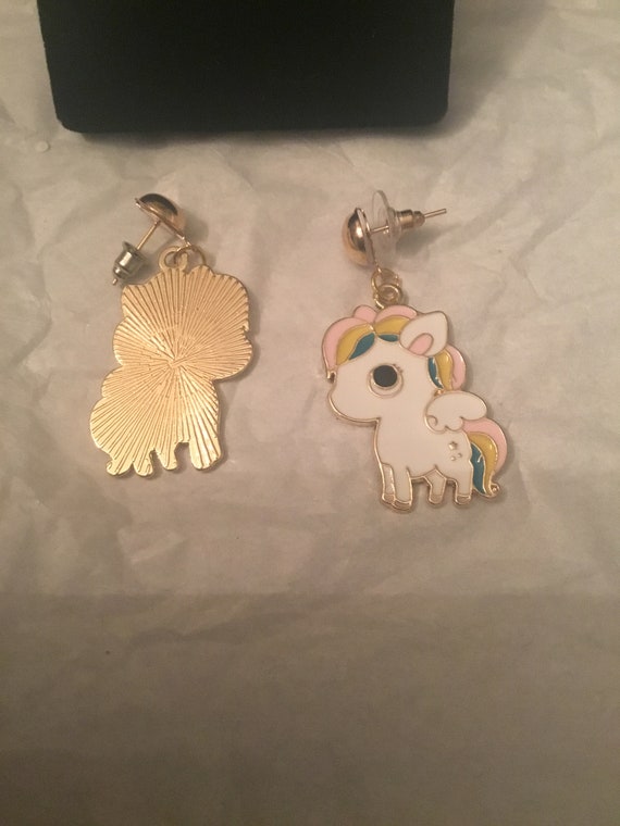 Unicorn alloy metal earrings Cute for girl are a … - image 3