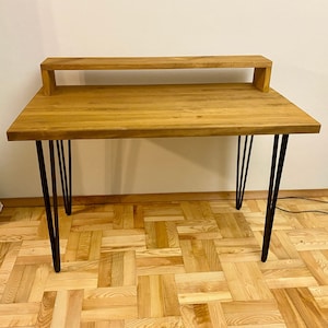 ZINA1 Prachtig vormgegeven houten bureau met metalen haarspeldpoten | Bureau met monitor | Houten bureau | Bureau voor thuiskantoor | Prachtig bureau |