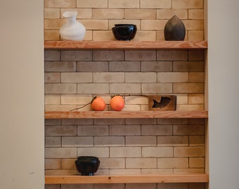 Handgemachtes Floating Shelf aus massivem Kiefernholz | Rustikale Holzwand Dekor | m40 2,8 x 20 cm