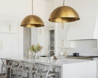 Est of 02 brass pendant light, pendant light, hanging lamp, lamp shade.