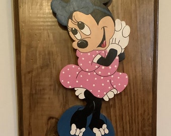 Placa de pared inspirada en Minnie Mouse