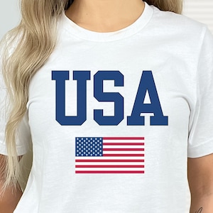 USA Flag T-Shirt, Red White and Blue Patriotic American Flag Graphic Tee, Classic Retro Style USA Short Sleeve Unisex TShirt, B320