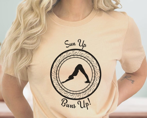 funny yoga girl' Men's T-Shirt