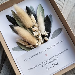 Geschenkschachtel zur Hochzeit Blumenstrauß aus Trockenblumen personalisiertes Hochzeitsgeschenk Geschenkbox für Geld oder Gutschein Bild 4