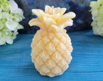 Pineapple candle
