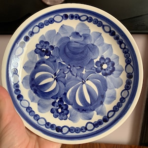 Hand painted plate, Polish earthenware Wloclawek hand painted