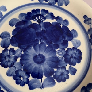 Painted flower plate -  France