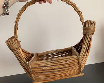 Vintage midcentury woven basket, flower basket, plant basket, fruit basket