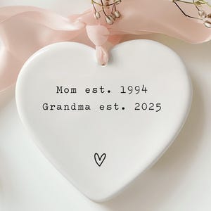 Grandma Gift, Pregnancy Announcement to Grandparents, Mother's Day Gift, Personalized, New Grandma Gift, First time Grandma