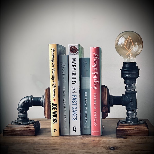 Industrial steampunk Bookends with lamp, Steam Punk Decor, Book case Lamp holder, Table Lamp, Desk Office Bedroom Book end E27 Bulb holder
