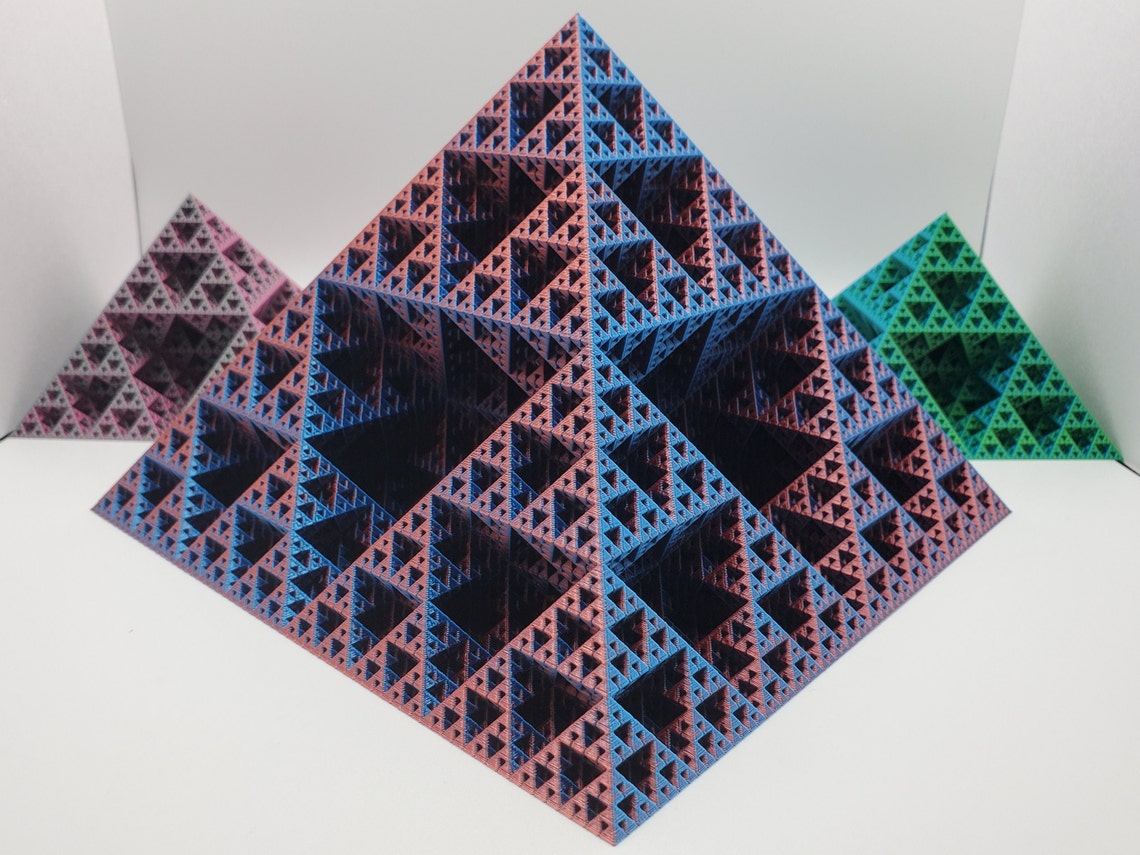 3D Printed Fractal Pyramid & Octahedron - Thousands of Trippy Triangles ...