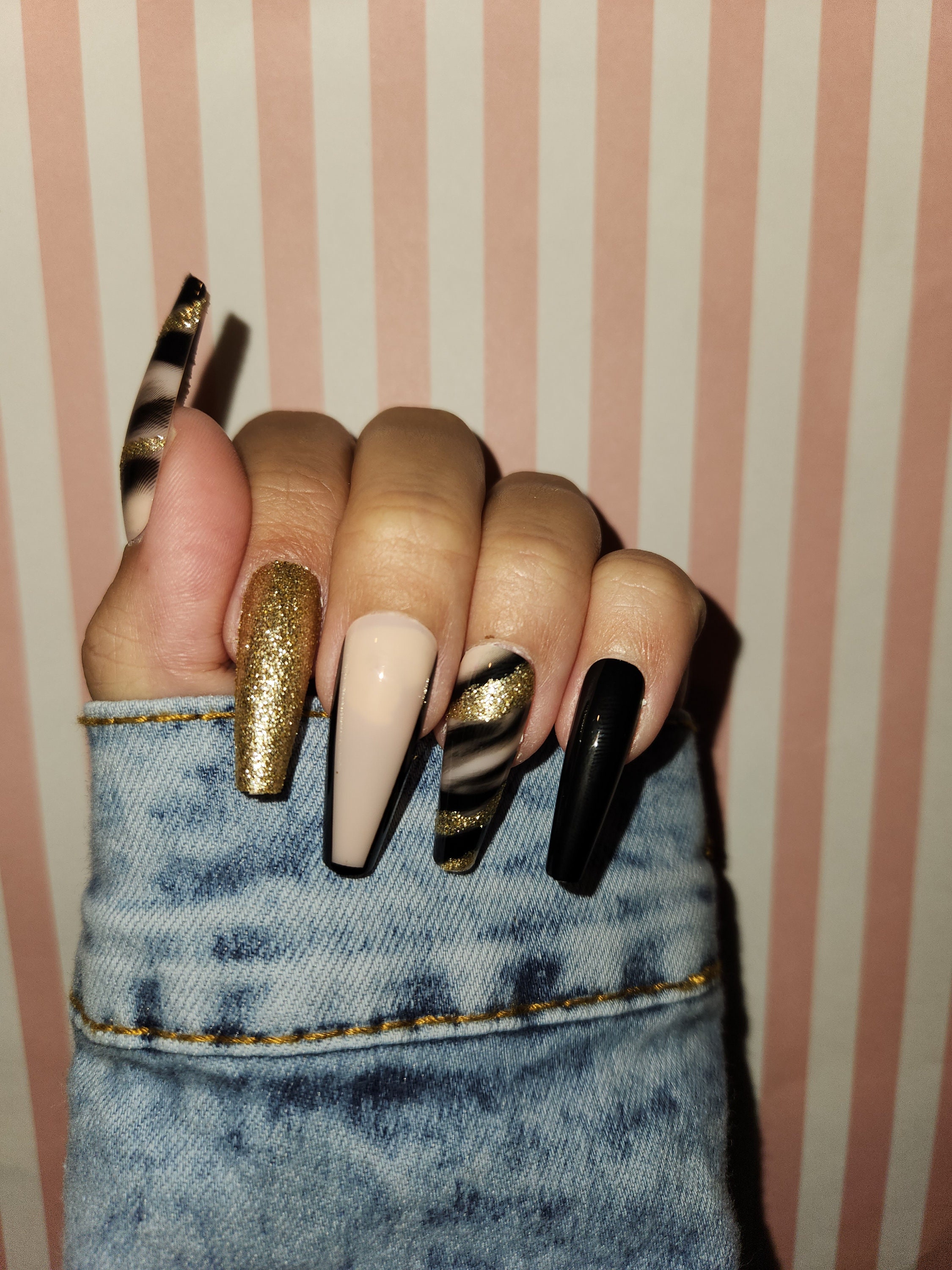 Black Gold Nails - Etsy