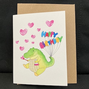 Cartão de aniversário de jacaré, bolhas em formato de coração, feliz aniversário colorido, papel reciclado