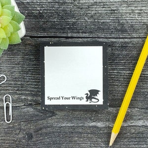 Dragon-Themed Sticky Note Pad: Spread Your Wings and Conquer Tasks