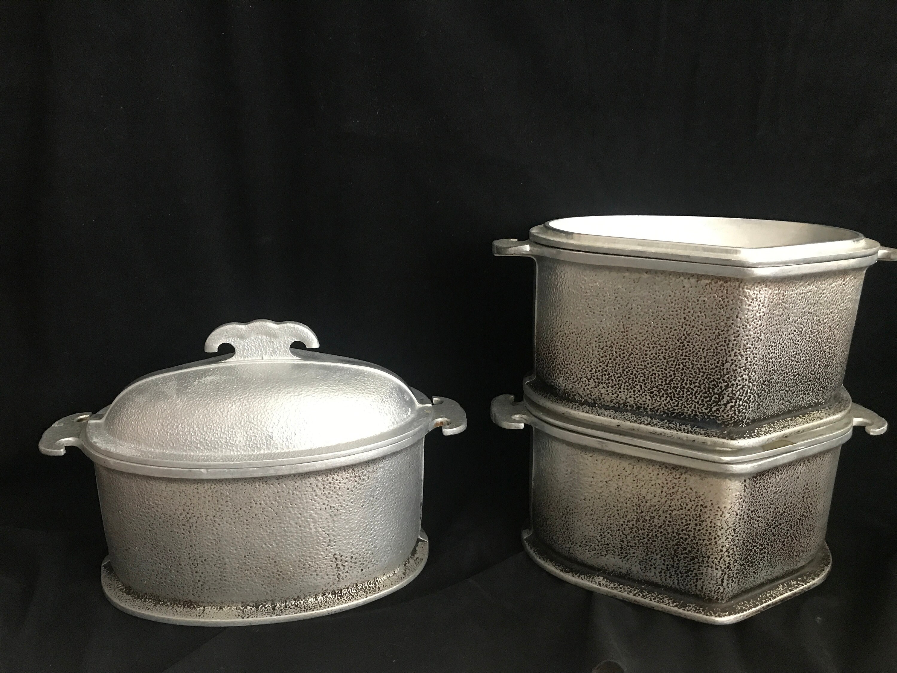 Vintage Guardian Service Dutch Oven 2 1/2 Quart Aluminum Cookware