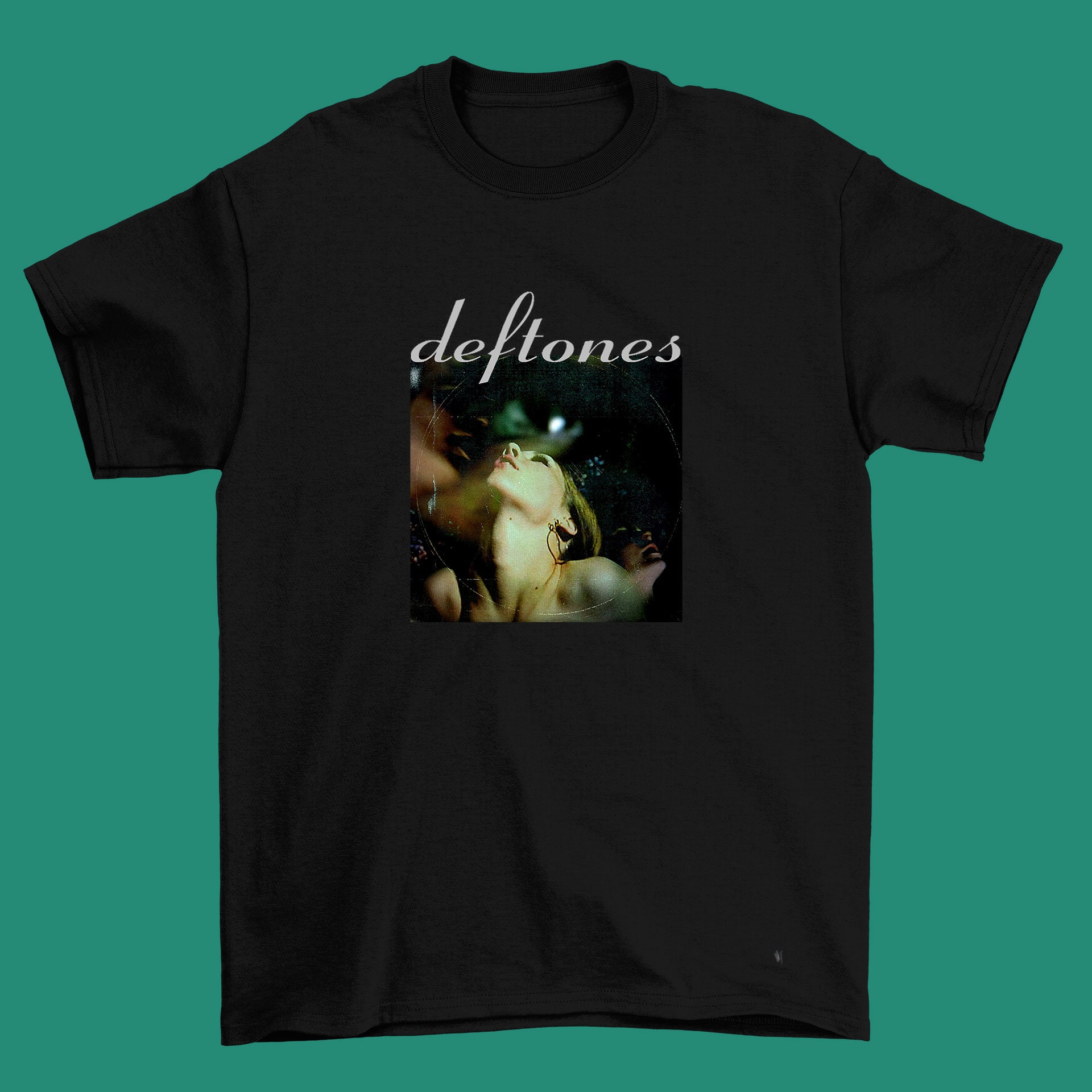 Discover Deftone Inspired Vtg Black T-shirt