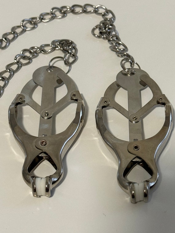 Clover Nipple Clamps With Chain BDSM Kinky Fetish Sex Toy for Men Women  Couples