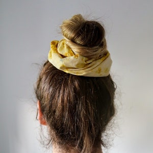 Plant dyed XL Scrunchie, naturally dyed in warm darker colors, beautiful big scrunchie for a unique hair do, made from upcycled cotton