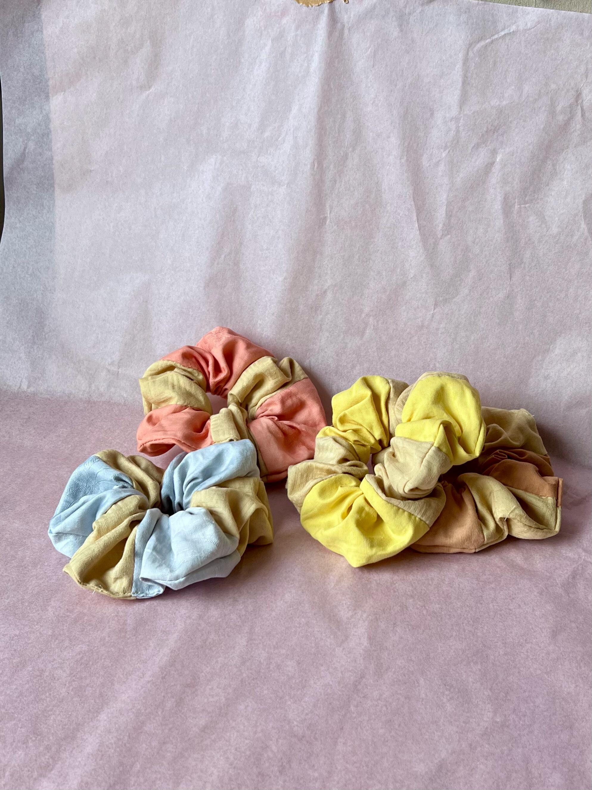 PATCHWORK scrunchies mix & match, naturally dyed and upcycled from old bedsheets, dyed by hand with flowers