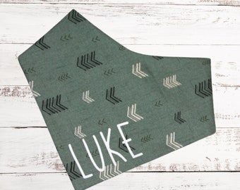 Dog Bandana, Pet Bandana Personalized, Dog Bandana With Snaps, Dog Bandana Boy, Gifts for Dogs, New Pet Gift, Dog Bandana Green