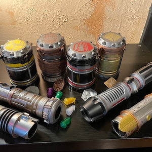 Kyber Crystal Displays (Savi's Lightsaber Themed)