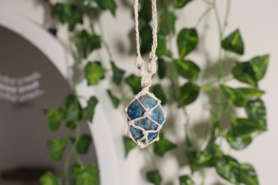 Blue Apatite Macrame Necklace - Etsy display picture 1