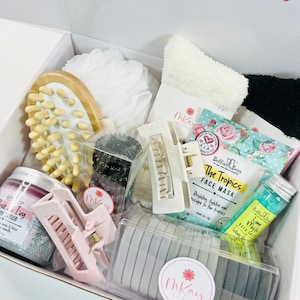 Teacher Appreciation Gift Box Idea, Thank You Gift, Teacher Pamper Box, Birthday Gift Box For Her, Gift Box For Mom, Spa Kit For Her, Pamper