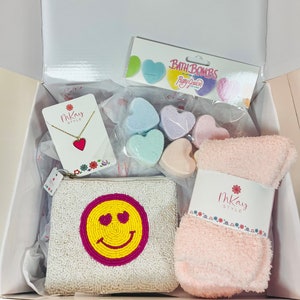 Spa Gift Set, Tween Spa Gift Set, Sending A Hug, Thinking Of You, Self Care Gift Box, Tween Valentine, Daughter Valentine, Valentines Day