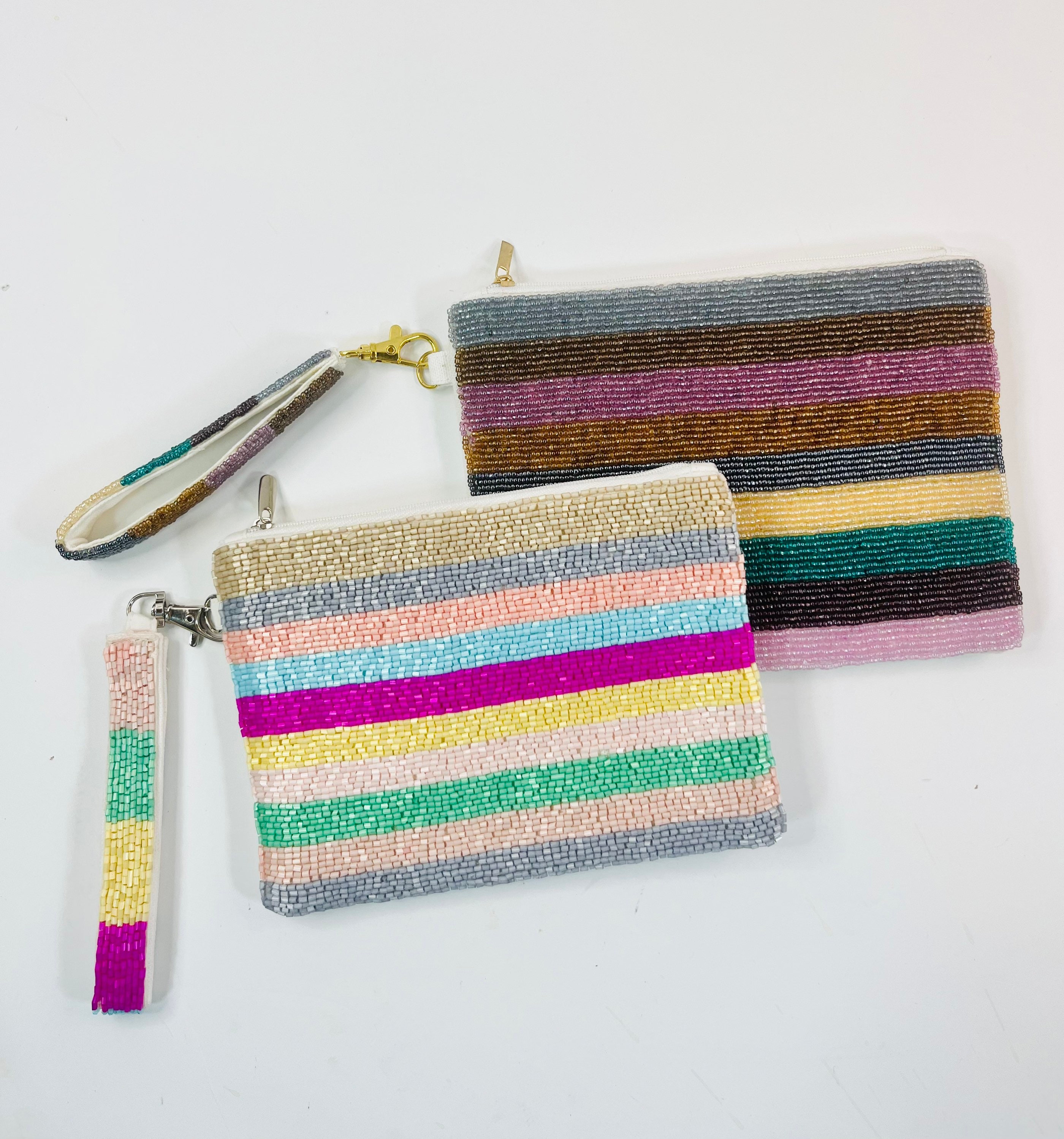 Coin Pouch, Beaded Pouch, Beaded Wristlet, Zipper Coin Purse, Cell Phone Wristlet, Wristlet Wallet, Beaded Clutch, Wrist Purse, Gift For Her
