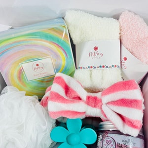 Tween Girl Gift, Tween Gift Box, Gift For Tween Girl, Cute Gift For Tween, Teen Girl Gifts, Care Package For Her, Self Care Gift Box