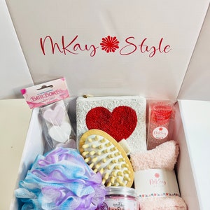 Valentine’s Day Gift Box For College Girl, Valentine Gift College Student, College Student Gift, Care Package For Teen, Valentine’s Day Gift