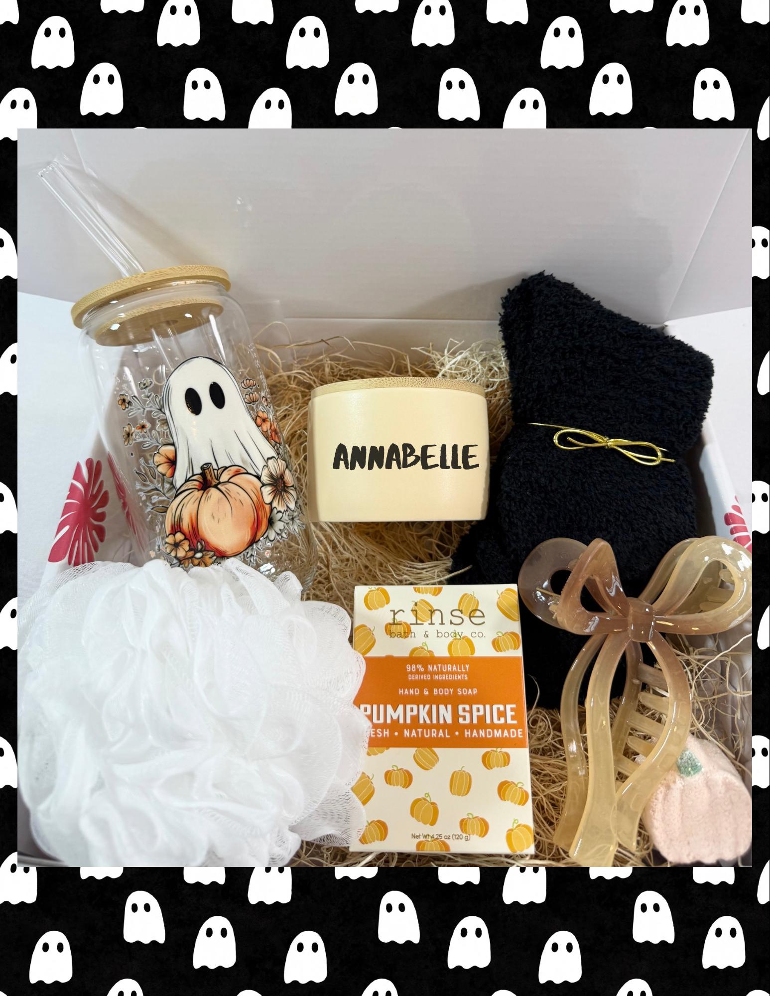 Pacchetto di cure di Halloween personalizzato, scatola spa, scatola regalo spettrale personalizzata, regalo di Halloween carino per lei, scatola regalo Boo per lei, scatola di cure autunnali - Italia