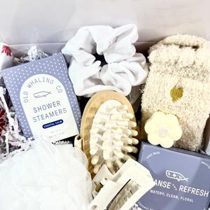 Teen Girl Gift Box Self Care Package For Girls Spa Gift Set Birthday Box For Teens Care Package Tween Relaxation Gifts For Her Pamper Set