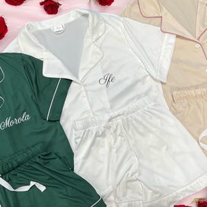 Matching PJs, Personalized Bridesmaid Pajama Set, Bridal Shower Gifts, Bachelorette Party, Bridesmaid Gifts, Custom Pjs
