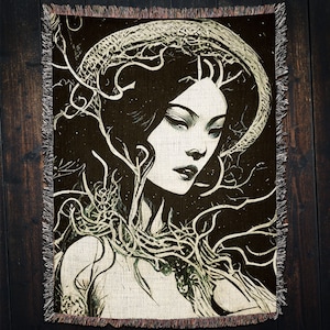 Witch Decor Gothic Decor Sorceress Vintage Fantasy Sci Fi Woven Throw Blanket: Vintage Novelty Blanket for Dorm Decor, Gift for Him or Her