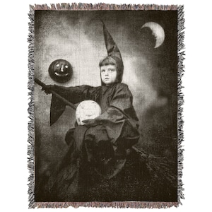 Witch Decor Halloween Blanket Witchy Decor Halloween Decor Woven Blanket: Vintage Novelty Blanket for Dorm Decor, Evil Naps, Coven Decor
