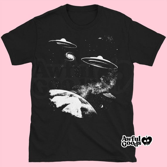Retro UFO T-shirt: 1950s Sci-fi Alien Design - Etsy Hong Kong