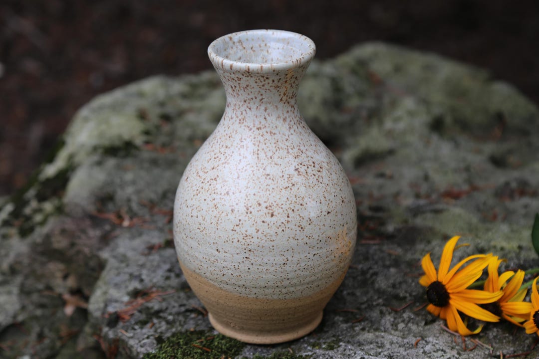 8.25" White Black Speckled Ceramic Pottery Vase Hand Thrown Stoneware ...