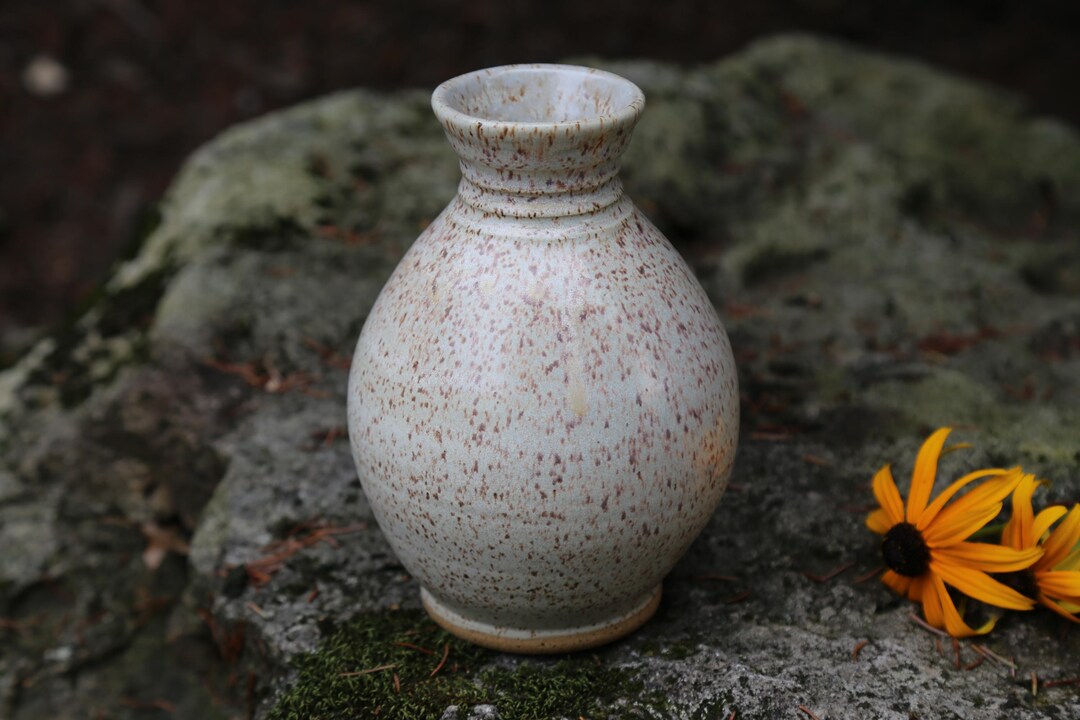 7.25" White Black Speckled Ceramic Pottery Vase Hand Thrown Stoneware ...