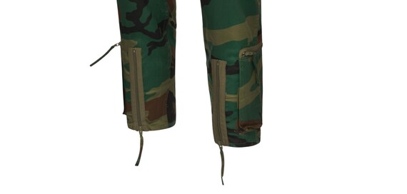 米軍 迷彩ジャンプスーツ フライトジャンプスーツ NAA JUMP SUIT BLACK ジャンプスーツ 米軍放出品の商品詳細