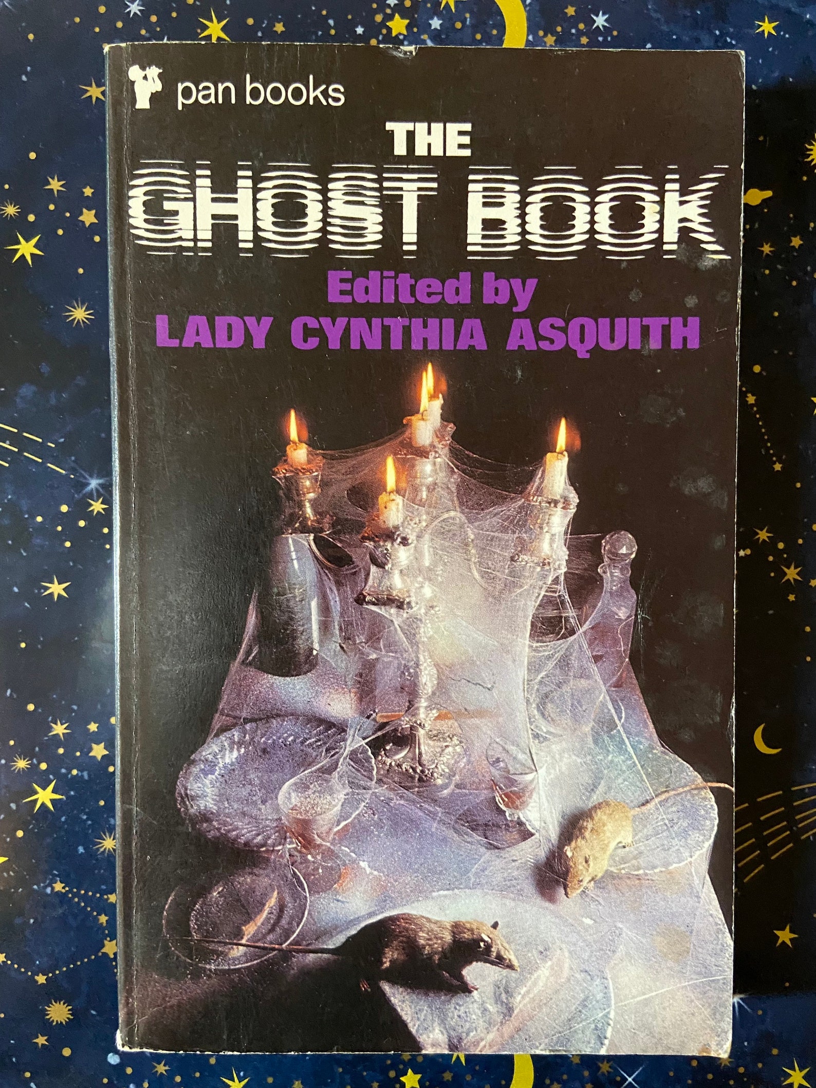 the ghost book review