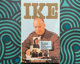 Ike by Melville Shavelson. Vintage TV tie-in paperback 1979