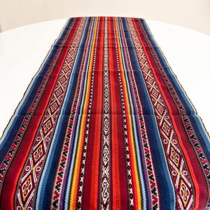 Runner da tavolo in alpaca Cusco • 1'5" x 4'11" • Runner da tavolo andino tessuto a mano • Tessuto tradizionale peruviano con vivaci motivi geometrici