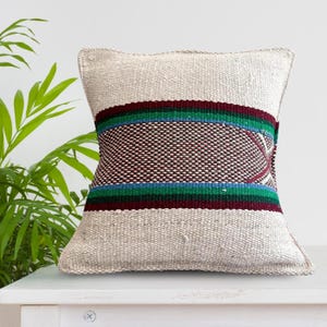 Peruvian cushion•17.5x17.5•Decorative Throw Pillow•Wool Pillow•Vintage Rug Pillow•Rug Pillow Cover•Handwoven Textile•Available