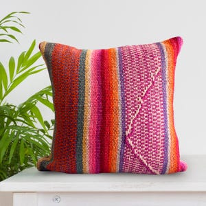 Authentic Peruvian wool cushion cover • Peru folk • Housewarming gift • Peruvian Frazada • Peruvian Rugs • Colorful Pillow • Decorative