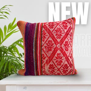 Hermosa Cushion • Cojin • 18x18 • Pillow • Almohada • Kissen • Covers •Unique Designs •Made from Authentic Peruvian Blankets •Vibrant Colors
