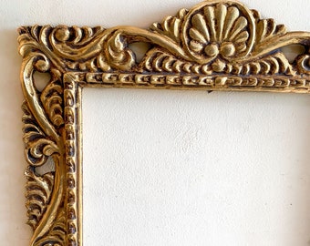 Elegant wooden frame  •  Peruvian colonial style wooden frame • Colonial Art • Carved by Peruvian craftsmen