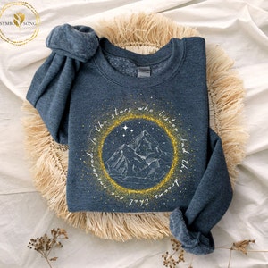 Velaris Sweatshirt, To the stars who listen and the dreams that are answered, night court sweatshirt, acotar, A court of thorns and roses Dark Heather