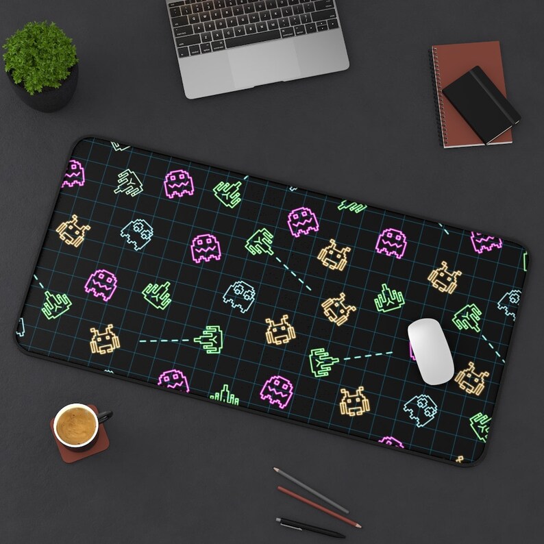 Alien Desk Pad, Alien Decor, Alien Gifts, Arcade Desk Mat, Stars Desk ...
